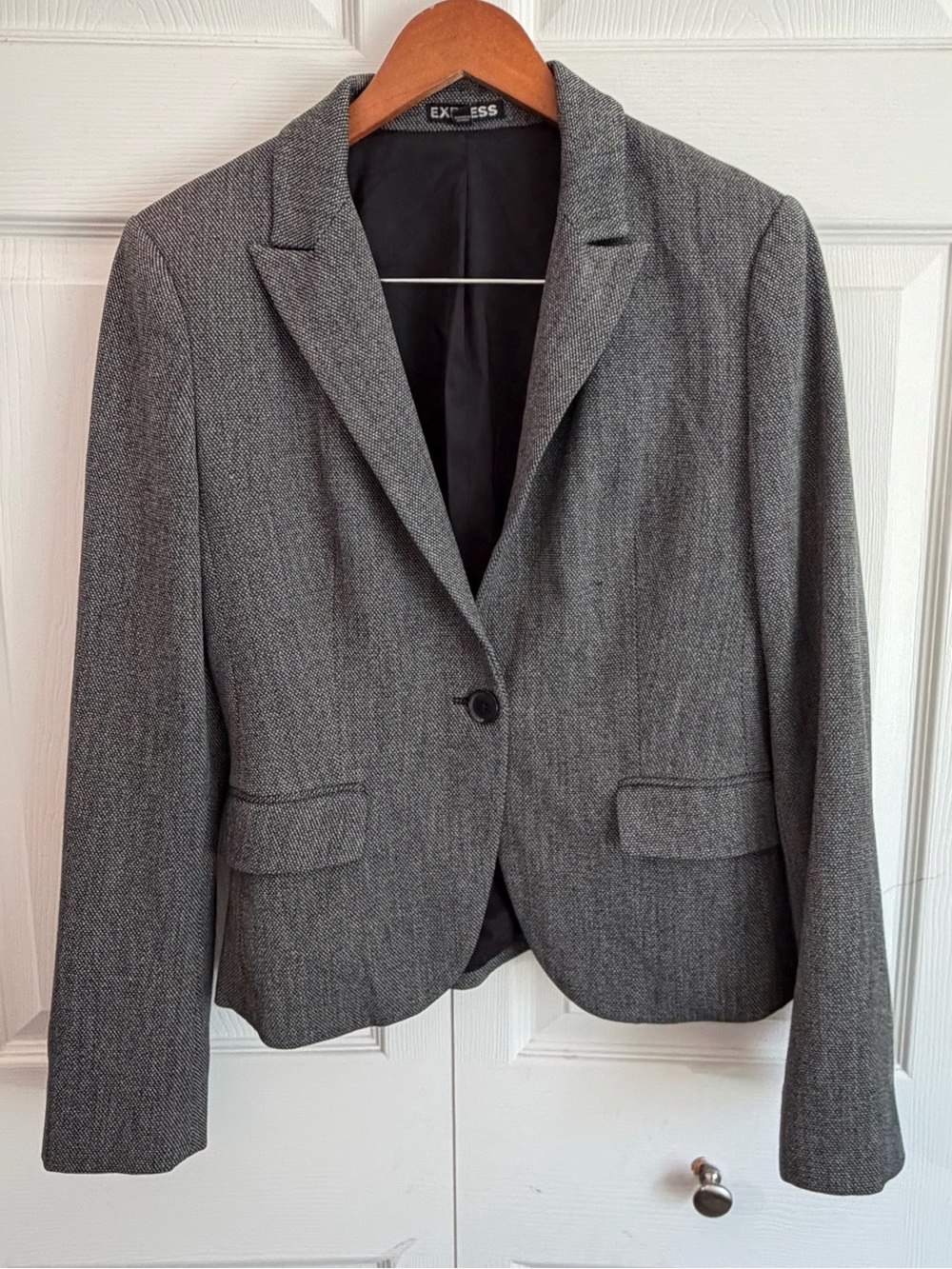 Express Womens Size 6 Gray Textured One Button Blazer Career Work Jacket